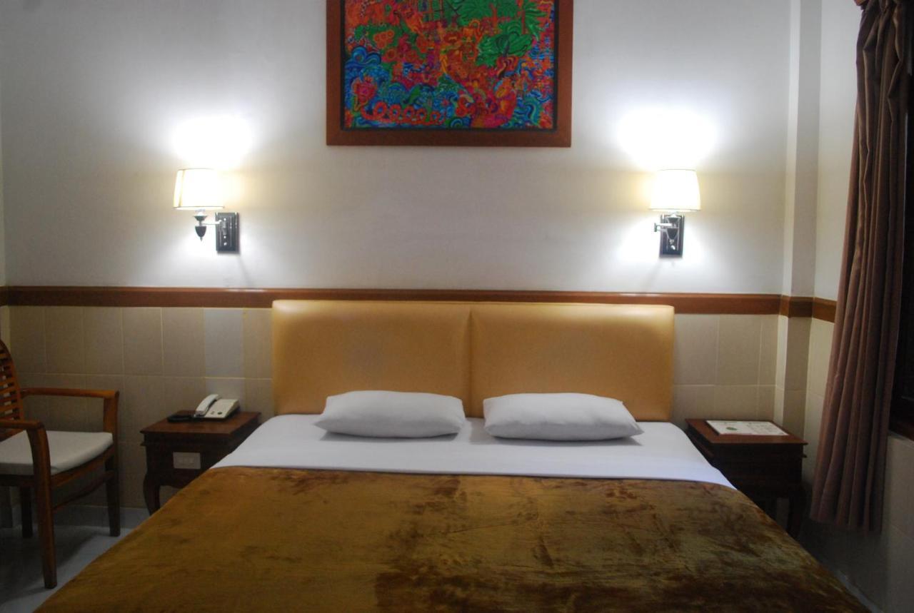 Hotel Sorga Cottages Kuta  Room photo