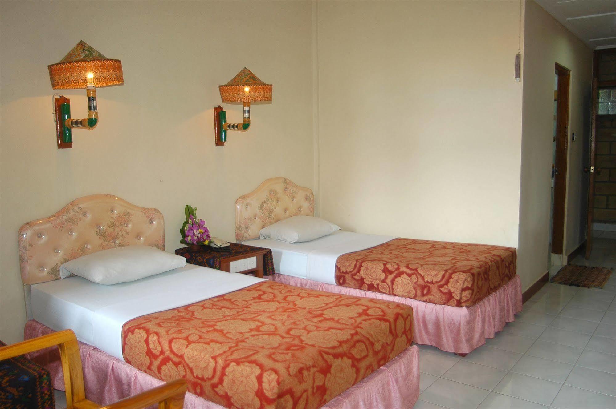 Hotel Sorga Cottages Kuta  Exterior photo